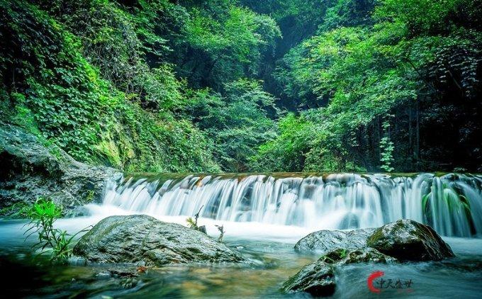 杭州现实版樊胜美引热议，遇上贪得无厌的原生家庭怎么办？游戏画面